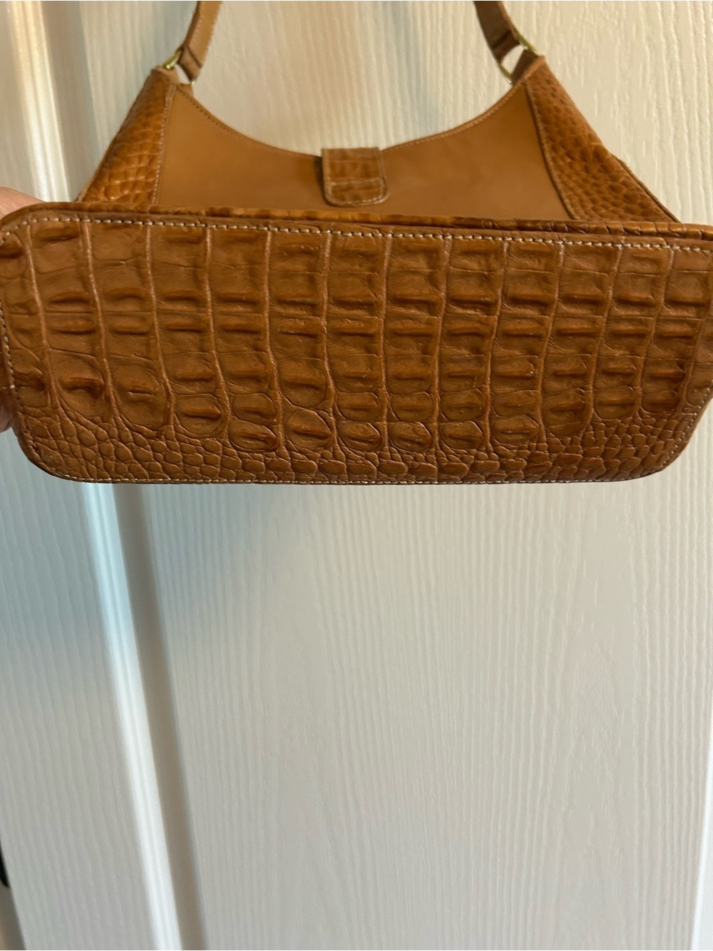 Brahmin Tan Leather Shoulder Bag with Croc-Textured Trim - Picture 6 of 7